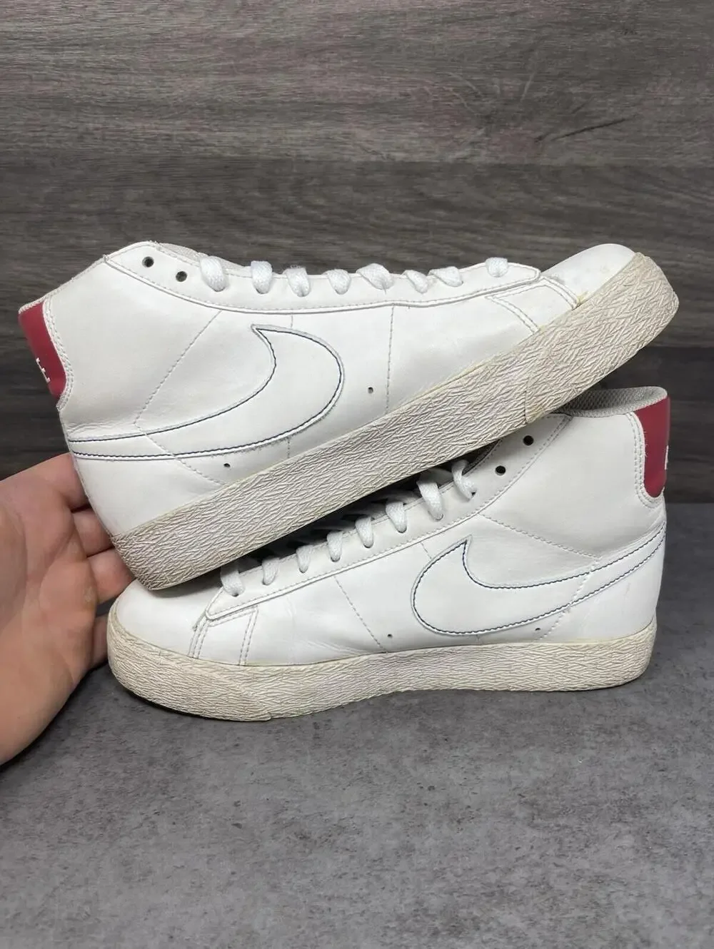 Nike Blazer Mid Sneakers Womens Size 8 White Red Athletic Trainer